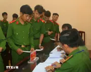 Cử tri lực lượng vũ trang Cần Thơ hân hoan đi bầu cử sớm