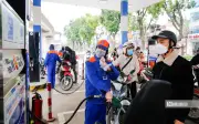 Chính phủ giảm thuế nhập khẩu xăng dầu về 0% đến hết tháng 4/2026