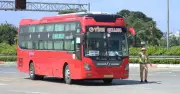 CSGT thử nghiệm xe khách giường nằm trên quốc lộ miền núi để đánh giá an toàn