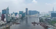 Cầu đi bộ Sài Gòn dần hiện hình: Vòm thép lá dừa nước, đầu tư 1.000 tỷ đồng