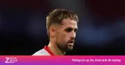 Cựu Sao MU Adnan Januzaj Chấp Nhận Giảm Lương Để Ở Lại Sevilla