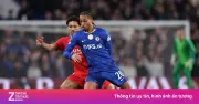 CĐV Chelsea Phẫn Nộ Trước Màn Thay Người Gây Tranh Cãi Của HLV Rosenior
