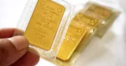 Giá vàng SJC tăng mạnh, bạc giảm sâu trong bối cảnh thị trường biến động