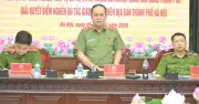Giám đốc Công an Hà Nội gay gắt phê bình tình trạng 'khoán trắng' trật tự đô thị