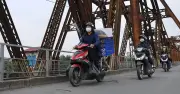 Hà Nội điều chỉnh giao thông cầu Long Biên 60 ngày để sửa chữa đường bộ hành