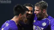 Hà Nội đánh bại Công an Hà Nội 2-1, chấm dứt chuỗi 14 trận bất bại