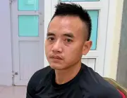 Hà Nội: Tạm giữ hình sự lái xe bán tải chen ngã xe máy chở trẻ nhỏ