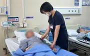 Hai Bệnh Nhân Nguy Kịch Do Tự Tiêm Truyền Thuốc Tại Nhà Ở Phú Thọ