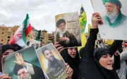 Hezbollah Cam Kết Đối Đầu Sau Cái Chết Của Lãnh Tụ Iran, Lebanon Kêu Gọi Ổn Định