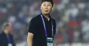 HLV Kim Sang-sik tri ân đội tuyển Việt Nam sau chiến thắng lịch sử trước Malaysia