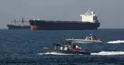 Iran Mở Eo Biển Hormuz Cho Tất Cả Tàu Trừ Mỹ Và Israel