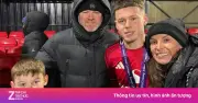 Kai Rooney cùng U16 MU vô địch Premier League Shield, bố Rooney cổ vũ nhiệt tình