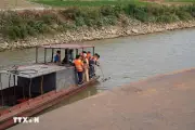 Khẩn trương tìm kiếm nạn nhân trong vụ chìm tàu trên sông Hồng