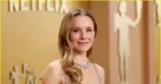 Kristen Bell Gây Chú Ý Với Đầm Xuyên Thấu Táo Bạo Tại Lễ Trao Giải SAG 2026