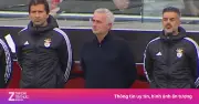 Mourinho Xúc Động Khóc Trong Khoảnh Khắc Tưởng Niệm Người Cộng Sự Thân Thiết