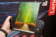 MWC 2026: Laptop màn hình gập, kiếm máy chơi game cầm tay gây sốt