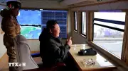 Ông Kim Jong Un giám sát thử động cơ tên lửa nhiên liệu rắn lực đẩy cao