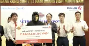 Người đàn ông Tây Ninh trúng số Vietlott hơn 114 tỷ đồng qua ứng dụng điện thoại
