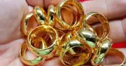 Nhà đầu tư Hà Nội bán vàng chuyển tiết kiệm: Lựa chọn an toàn giữa thị trường biến động