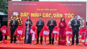 Nhiếp ảnh Việt Nam vươn tầm quốc tế, triển lãm 'Sắc màu các dân tộc' khai mạc tại Quảng Ninh
