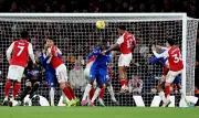 Phạt góc của Arsenal: Chiến thuật đỉnh cao hay 'vô địch xấu xí'?