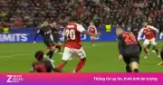 Quả phạt đền gây tranh cãi giúp Arsenal hòa Leverkusen tại Champions League