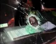 Quảng Trị điều tra vụ ném đá gây vỡ kính ô tô trên cao tốc Bắc Nam