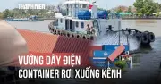 Sà Lan Vướng Dây Điện, Container Rơi Xuống Kênh Chợ Gạo, Đồng Tháp