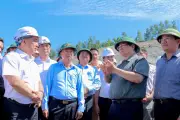 Thủ tướng Phạm Minh Chính thị sát cao tốc Quảng Ngãi - Hoài Nhơn, đôn đốc tiến độ hoàn thành trước tháng 9/2026
