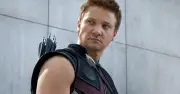 Tài Tử Marvel Jeremy Renner Bị Tố Lừa Đảo Tình Cảm, Vụ Kiện Dài 549 Trang Gây Chấn Động