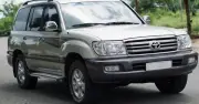 Toyota Land Cruiser LC 100 Đời 2005: 'Huyền Thoại Off-Road' Vẫn Được Săn Đón Sau 20 Năm