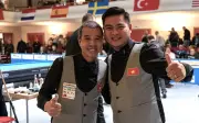 Trần Quyết Chiến và Thanh Tự đưa Việt Nam vô địch thế giới billiards carom 3 băng 2026