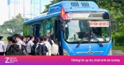 Trường Đại học Ngân hàng TP.HCM tri ân tài xế, nhân viên xe buýt số 53