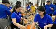 Tuổi trẻ phường Hải Châu nấu hơn 260 suất ăn tiếp sức lực lượng bảo đảm bầu cử