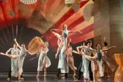 Vở Ballet 'Đồ': Khi Nghệ Thuật Phương Tây Hòa Quyện Biểu Tượng Văn Hóa Việt