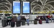 Xung đột Trung Đông đẩy giá vé máy bay Á - Âu tăng phi mã, hành khách hoang mang
