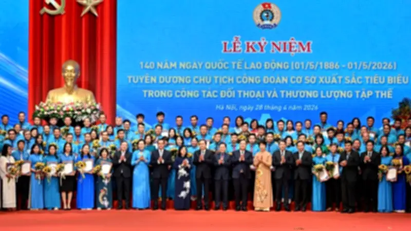101 chủ tịch công đoàn cơ sở xuất sắc được tuyên dương nhân Ngày Quốc tế Lao động