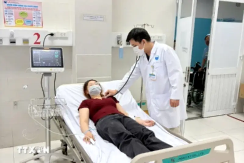 11 Công Nhân Tại TP.HCM Nghi Ngộ Độc Sau Bữa Ăn Trưa, Được Cấp Cứu Kịp Thời