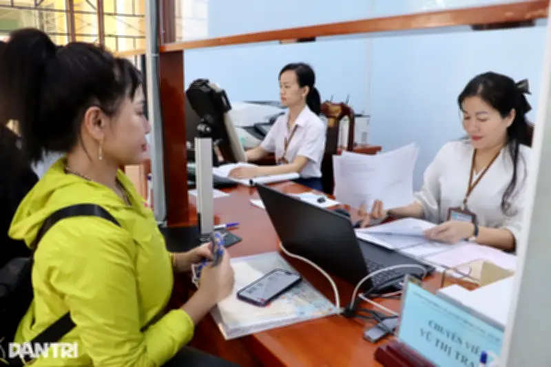 257 Cán bộ Không Chuyên Trách Không Đạt Yêu Cầu Sát Hạch Công Chức Xã