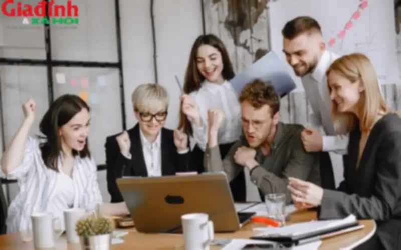 4 Kiểu Đồng Nghiệp Tưởng Bình Thường Nhưng Là Quý Nhân Giúp Bạn Thăng Tiến