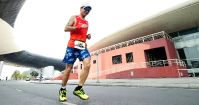 4 Lưu ý quan trọng khi chạy bộ để bảo vệ sức khỏe cột sống
