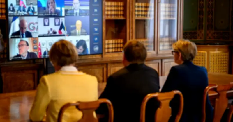 40 Quốc Gia Kêu Gọi Iran Mở Cửa Eo Biển Hormuz, Tránh Leo Thang Xung Đột