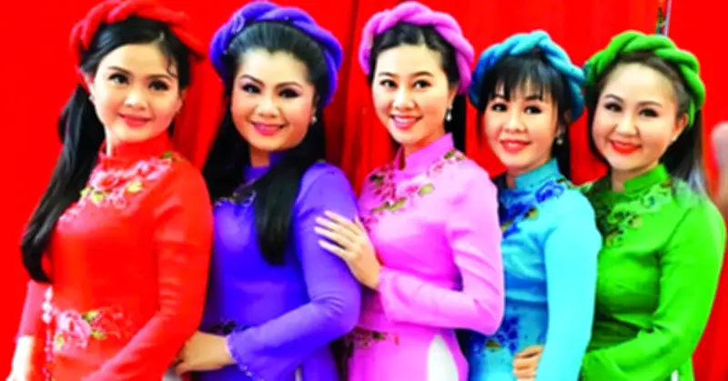 5 chị em đào hát gia tộc nổi tiếng: Người là NSND, người lấy chồng hơn 11 tuổi