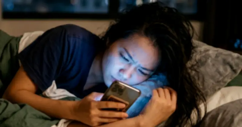 5 thói quen buổi tối phá hỏng giấc ngủ và cách khắc phục hiệu quả