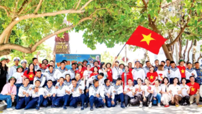 51 năm giữ màu xanh nơi Trường Sa: Câu chuyện về những mầm sống giữa biển khơi