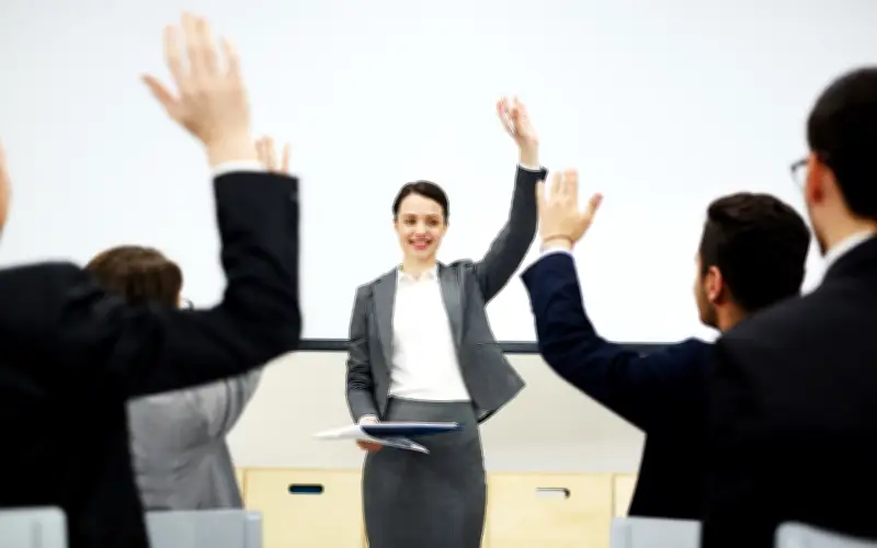 6 Thói Quen Giúp Người Tài Giỏi Luôn Đi Trước Người Khác Một Bước