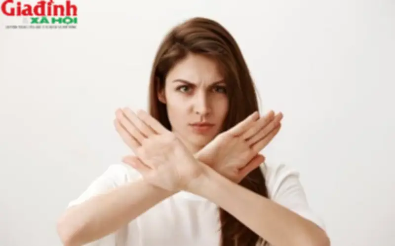 7 Kiểu Phụ Nữ Âm Thầm Phá Vỡ Hạnh Phúc Gia Đình Mà Nhiều Người Không Nhận Ra