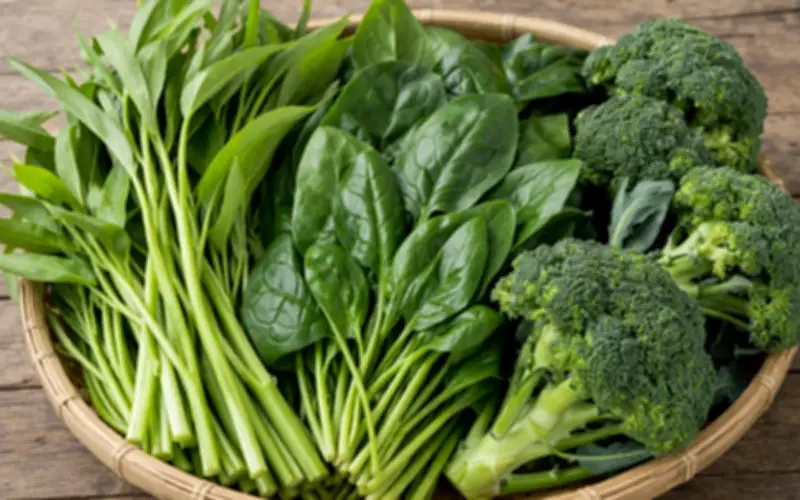 7 Loại Rau Dễ Nhiễm Thuốc Trừ Sâu Nhất: Món Quen Thuộc Của Người Việt