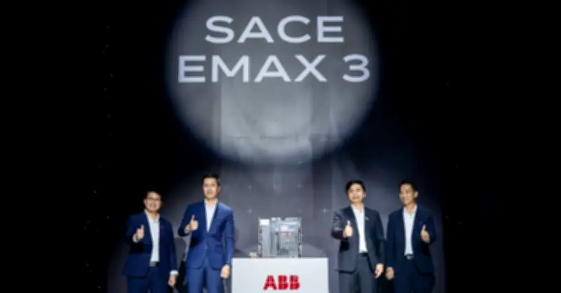 ABB ra mắt máy cắt không khí Emax 3 tại Việt Nam, đột phá an ninh mạng và ổn định điện