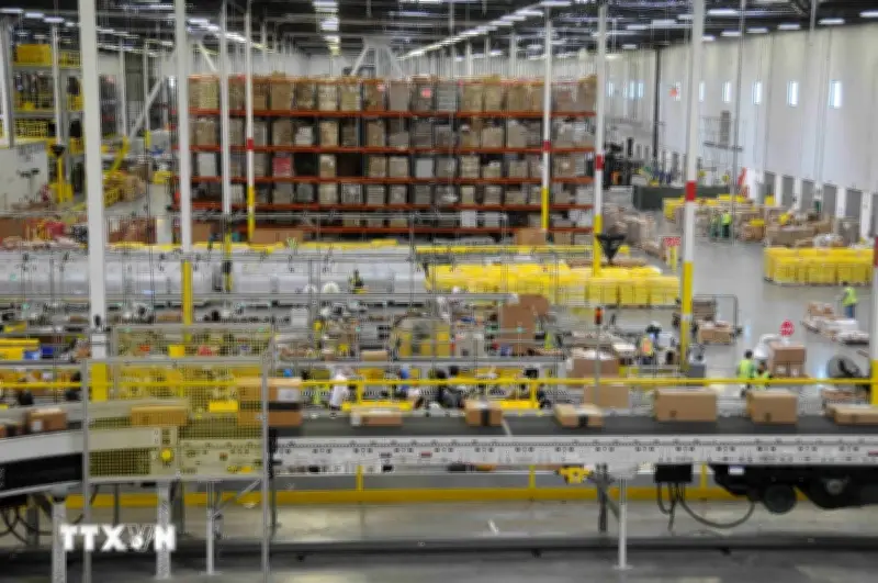 Amazon Áp Thêm Phụ Phí Nhiên Liệu Do Giá Dầu Tăng Cao